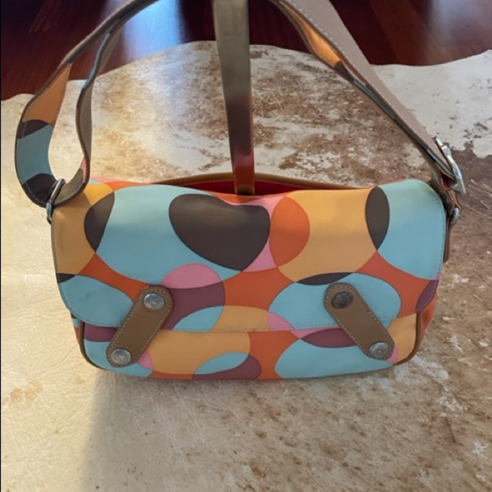 FUN! - GUESS limited handbag. Never been carried, new.